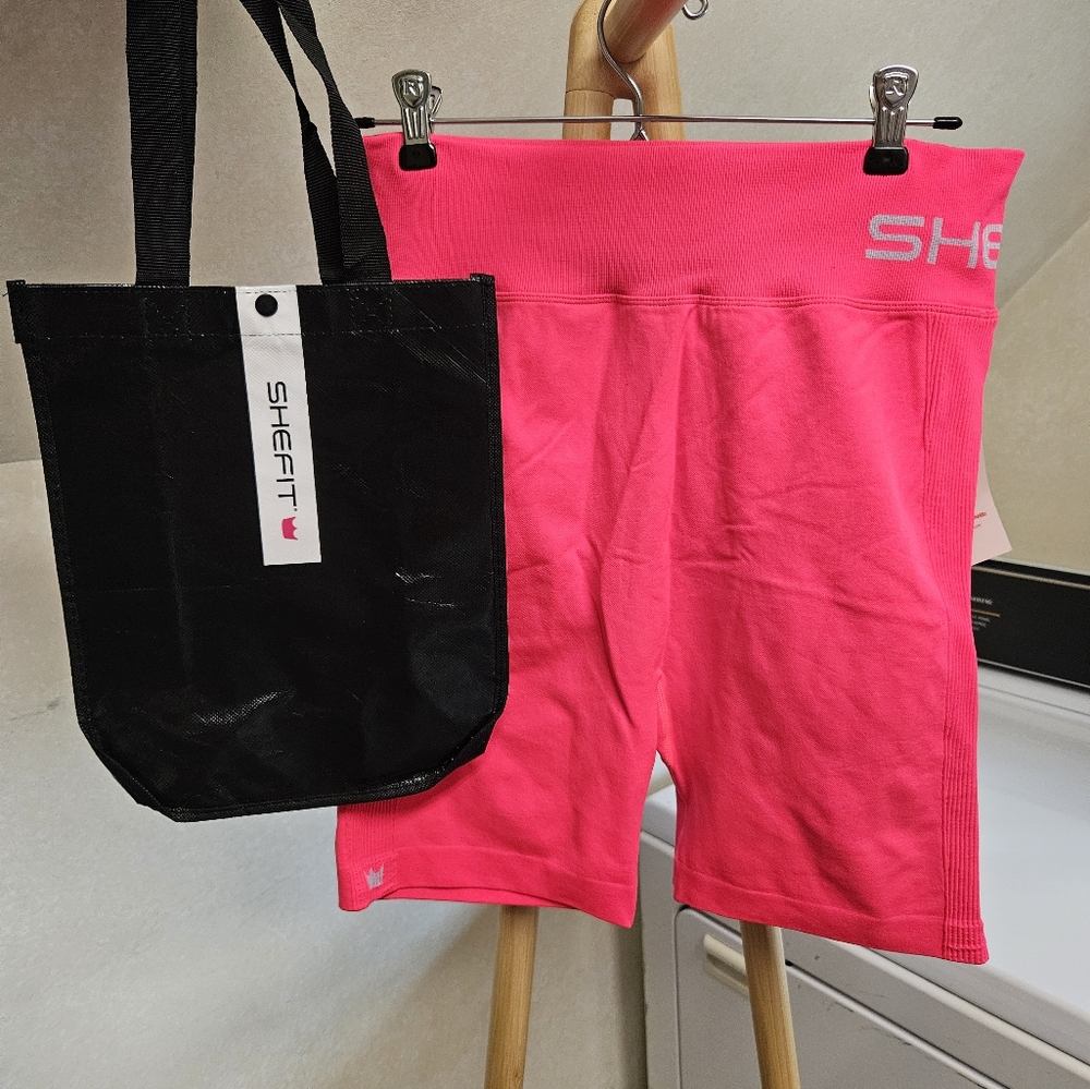 Shefit 2luxe shorts